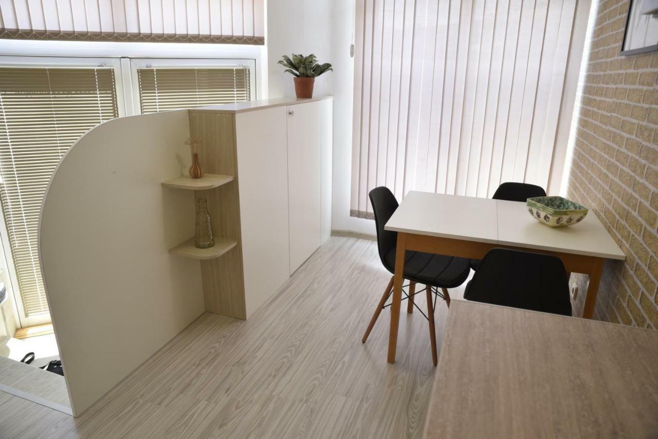 Studio Toni Appartement Sliven Buitenkant foto